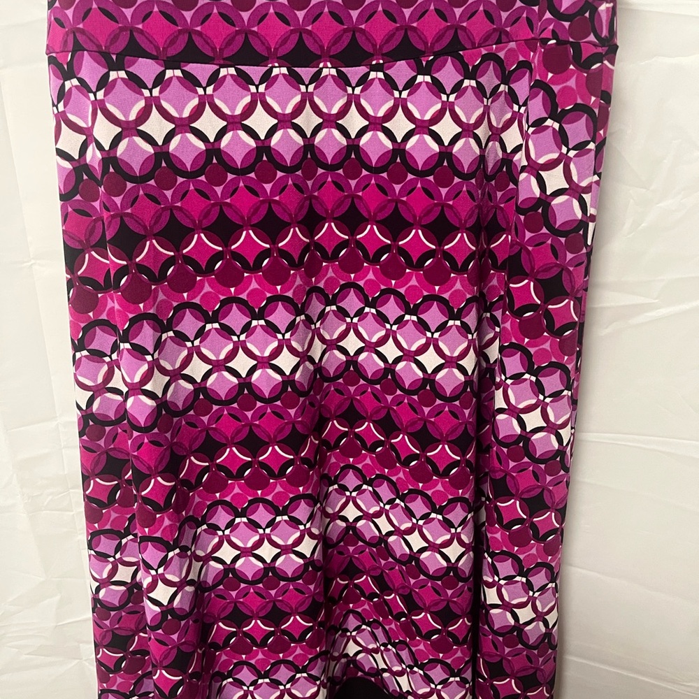 East 5th Pink and Gray Patterned Skirt